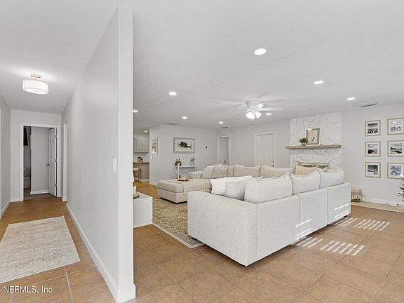 5th image of 1035 CYPRESS LANDING Court