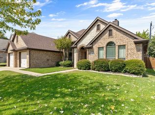 1807 Kris St, Mansfield, TX 76063