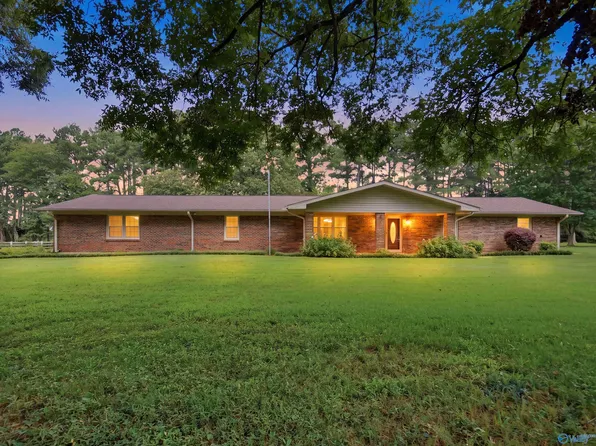 26875 Denbo Cir, Harvest, AL 35749