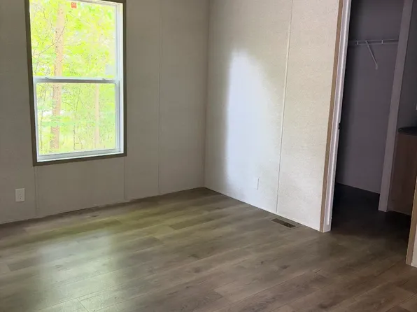 411 New Liberty Church Rd #18, Braselton, GA 30517