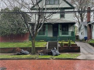 1024 Murray Ave, Akron, OH 44310