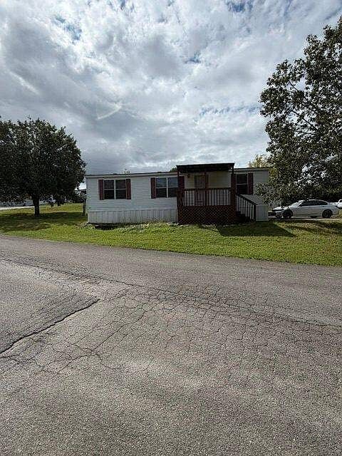 1st image of 3023 Bryan Rd