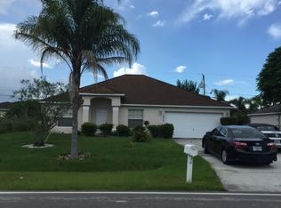 942 SW Paar Dr, Port Saint Lucie, FL 34953