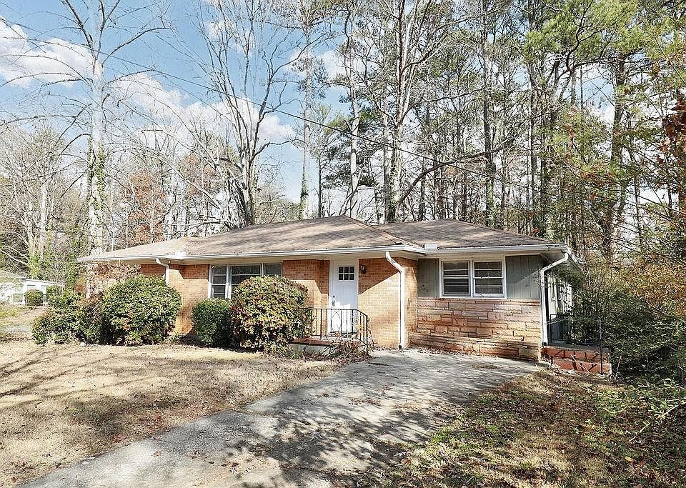 1st image of 2576 Wood Valley Dr