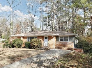 2576 Wood Valley Dr, East Pt, GA 30344