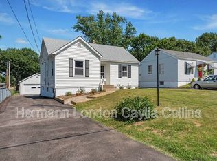 7612 Elton St, Saint Louis, MO 63123