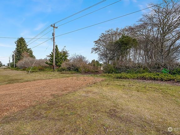 2nd image of 798 Point Brown Avenue SE