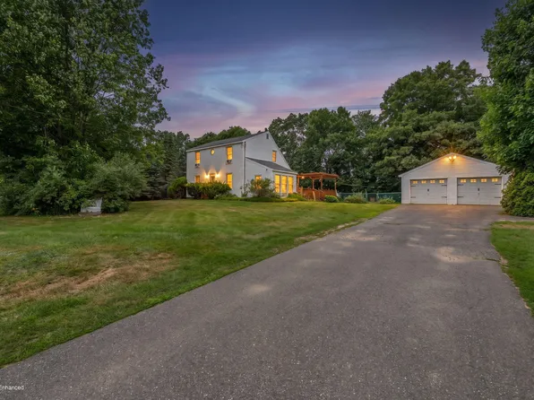 27 Bradford Lane, China, ME 04358