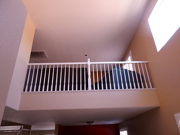 5th image of 15259 La Palma Way