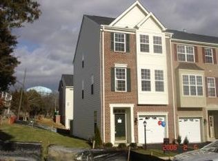 500 Legrace Ter NE, Leesburg, VA 20176