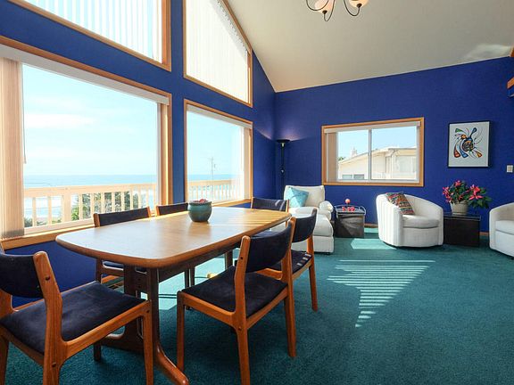 5th image of 7554 NE Neptune Dr