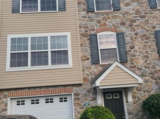 109 Westpoint Dr, Carlisle, PA 17013