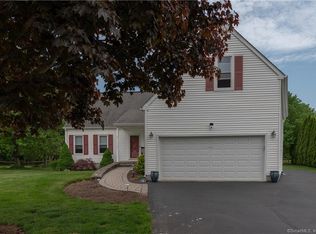 20 Jasper Ln, Madison, CT 06443