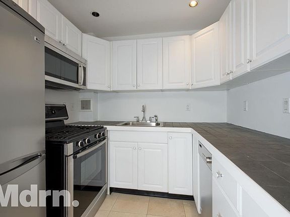 5th image of 650 Washington St #6QQ