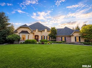 3023 W Pilgrims Way, Peoria, IL 61615
