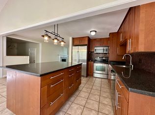 8715 W 82nd St, Overland Park, KS 66204