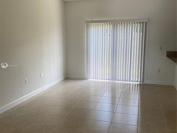 3rd image of 20684 NE 7th Ct #0