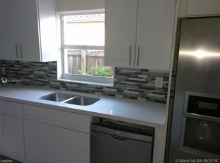 1521 NW 29th Ct, Miami, FL 33125