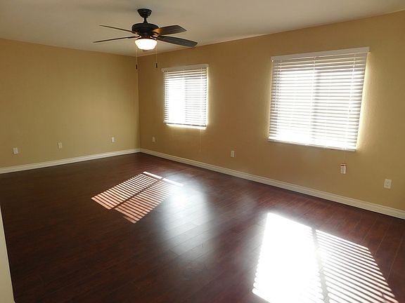4th image of 8355 Parkbrook St