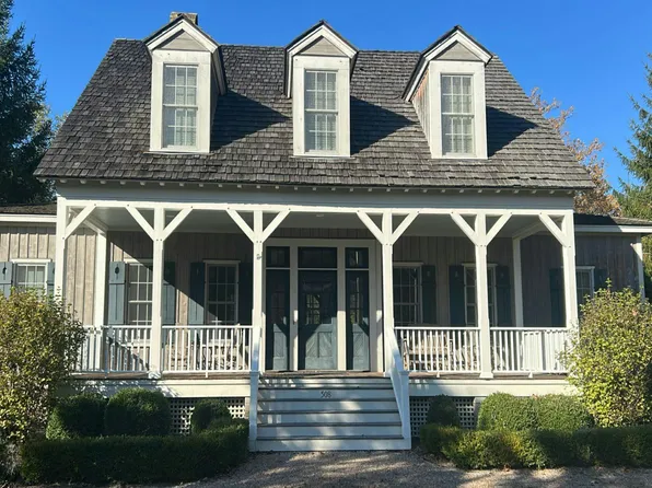 508 Old Stage Rd, White Sulphur Springs, WV 24986