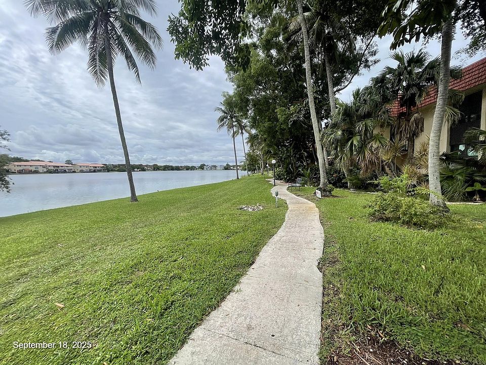 1st image of 840 NE 199th Street #208B