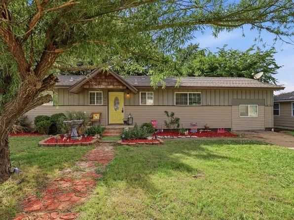 1805 Serenade Dr, Oklahoma City, OK 73130