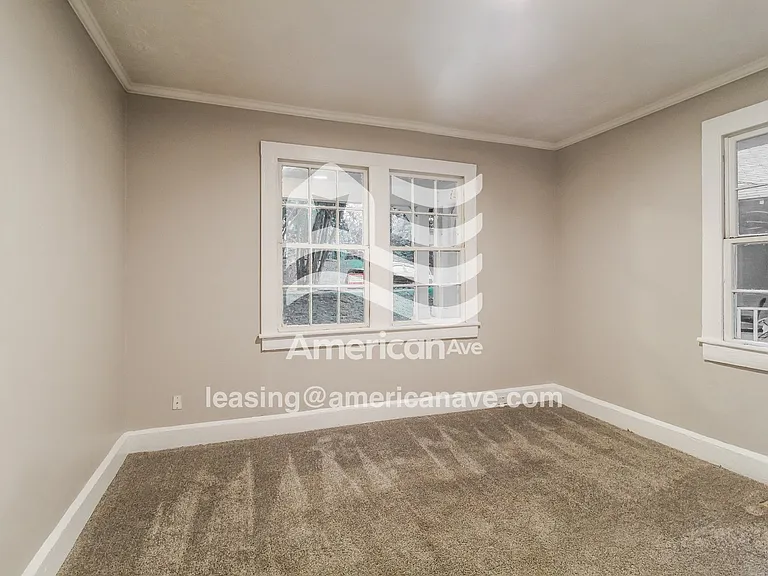 1545144_013_bedroom_13764455.jpg