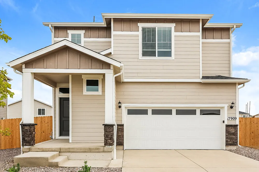 4 bed, 2.5 bath, 1851 sqft, $2,950 — Photo 1