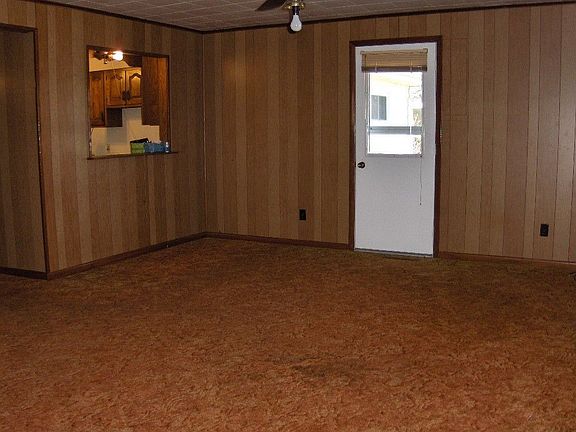 2nd image of 406 N Juniper Dr