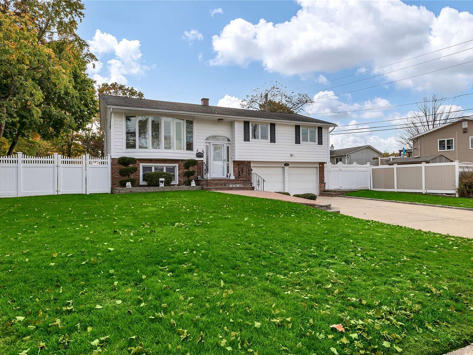 140 Keswick Drive, East Islip, NY 11730 Zillow