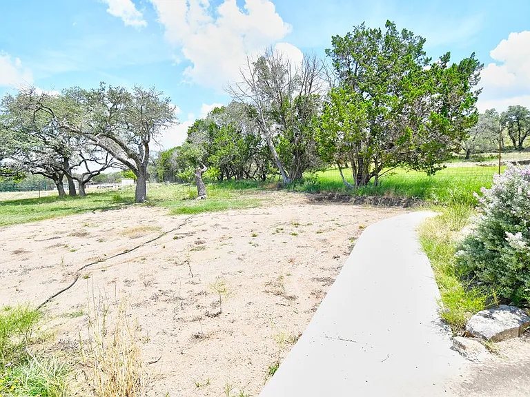 155B Nimitz Dr — Photo 24