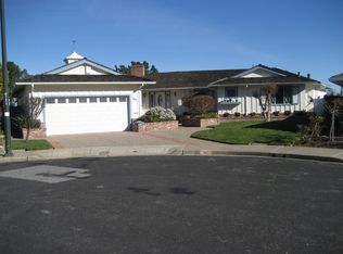 4 Rio Ct, Burlingame, CA 94010