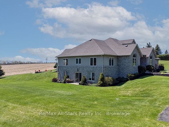 4th image of 1308 River Rd