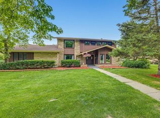 5050 Spruce Ct, Greendale, WI 53129