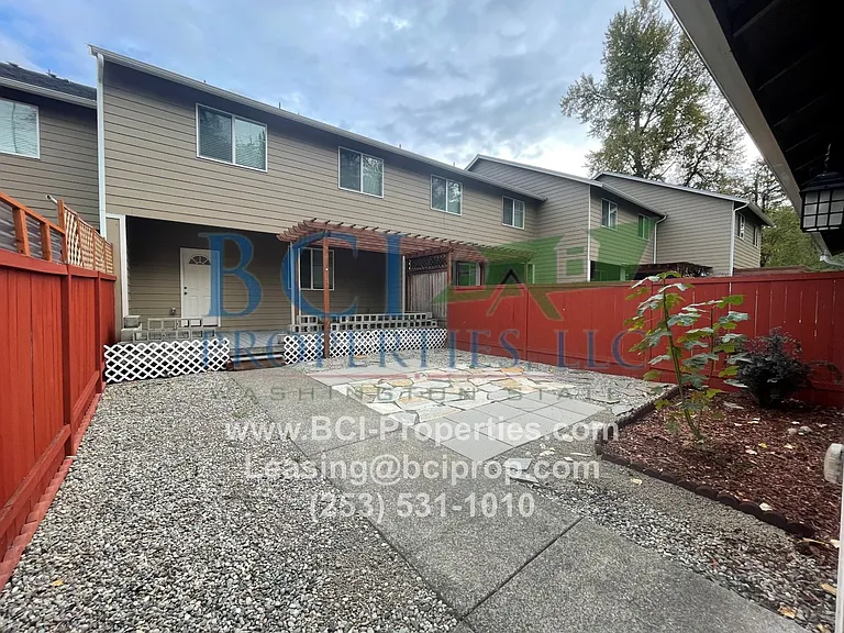 16427 77th Avenue Ct E — Photo 1