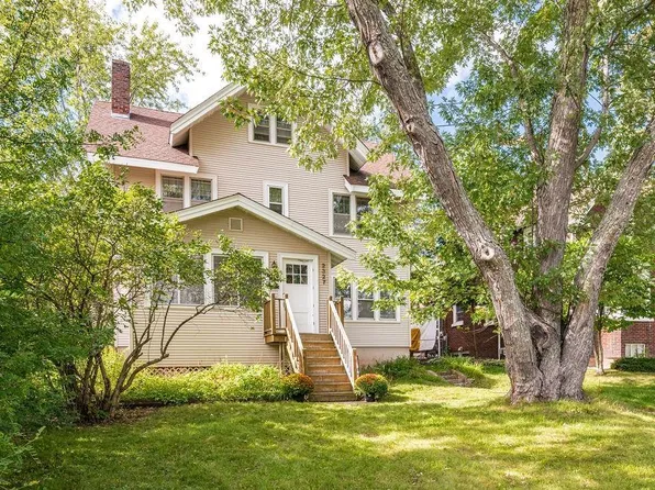 2327 E 4th St, Duluth, MN 55812