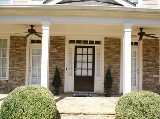 6813 Grand Marina Cir, Gainesville, GA 30506