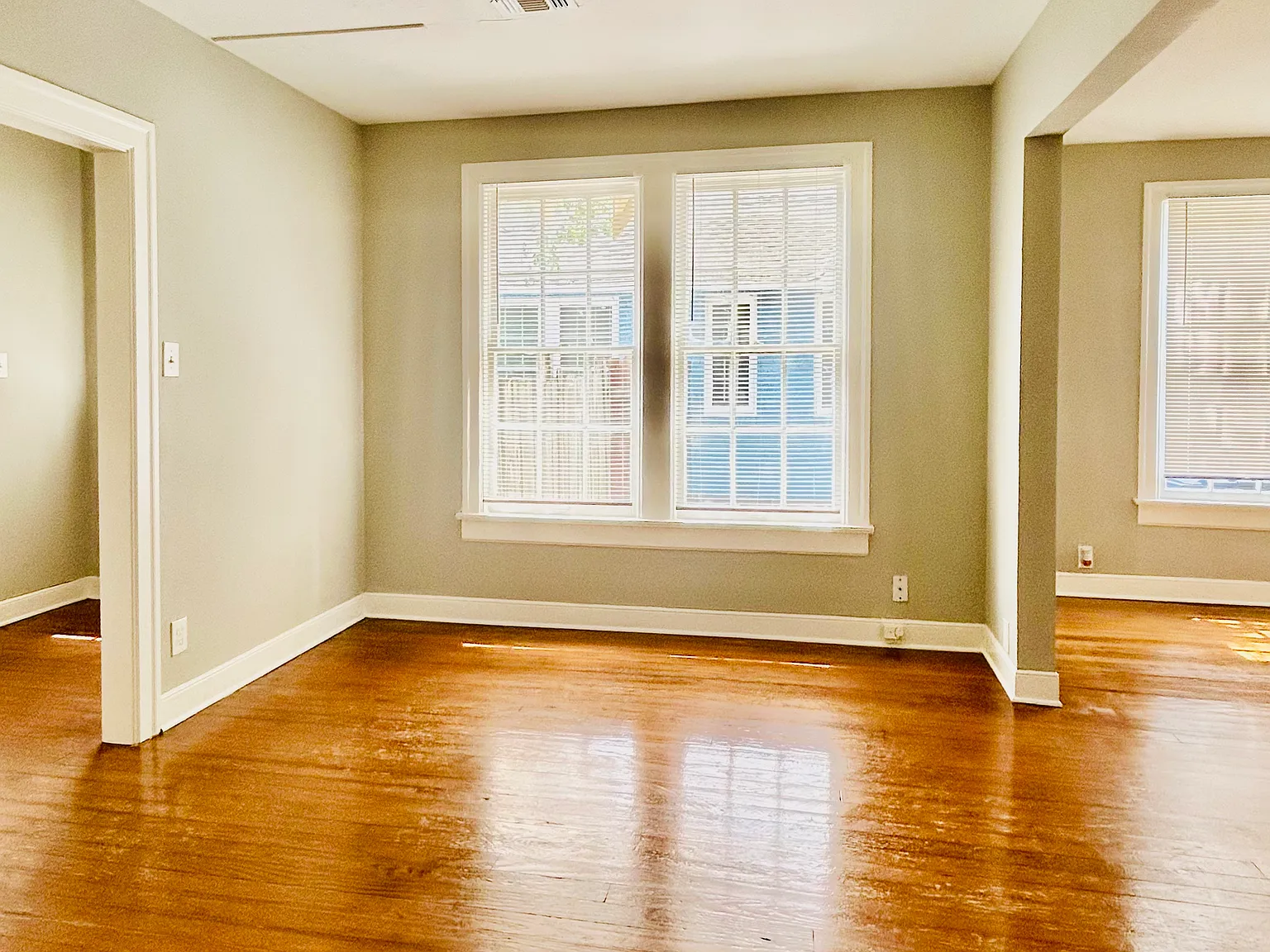 3 bed, 1500 sqft, $1,598 — Photo 4
