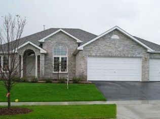 1750 Knights Ln, Rochelle, IL 61068