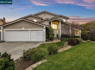 5714 Thousand Oaks Dr, Castro Valley, CA