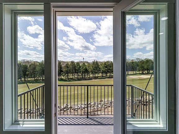 4th image of 951 Nashboro Blvd