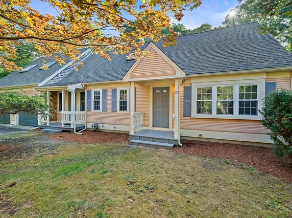 20 Biscayne Dr, Barnstable, MA 02630