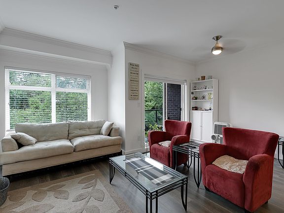 3rd image of 11566 224th St #302