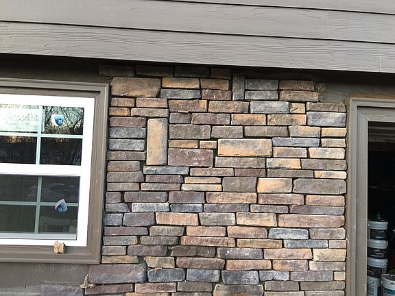 3rd image of 612 Arlington Dr