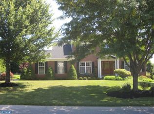 18 Revelstone Ct, Newark, DE 19711