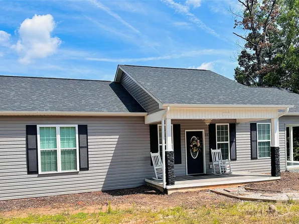 22 S Cascades Dr, Nebo, NC 28761