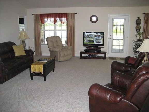 2nd image of 537 Bayberry Lakes Blvd