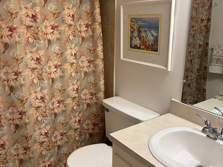 20 Greenbrier St #208 — Photo 31