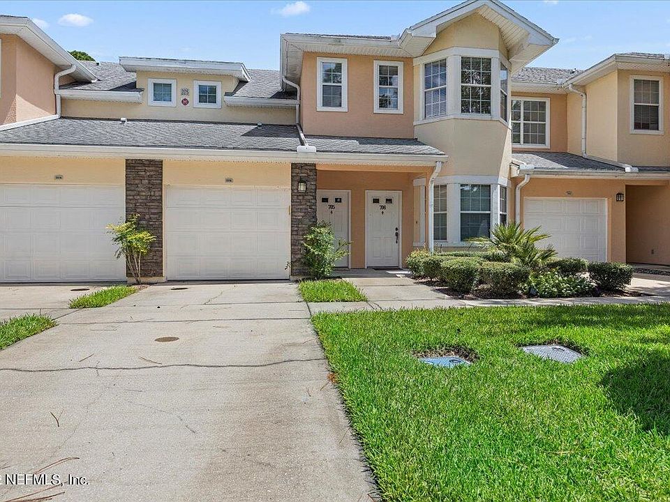 1st image of 205 Bayberry Cir Unit 705