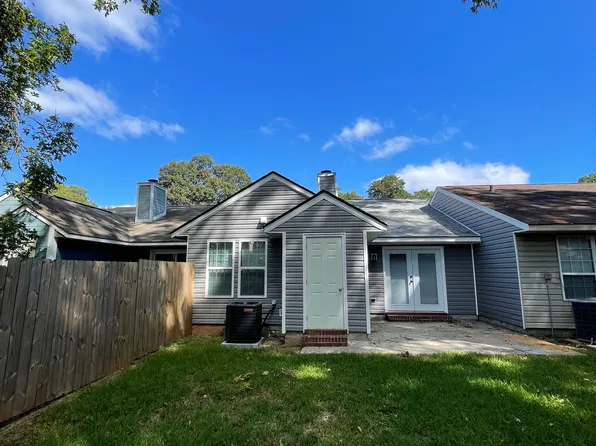 323 Somerset Dr, Warner Robins, GA 31088